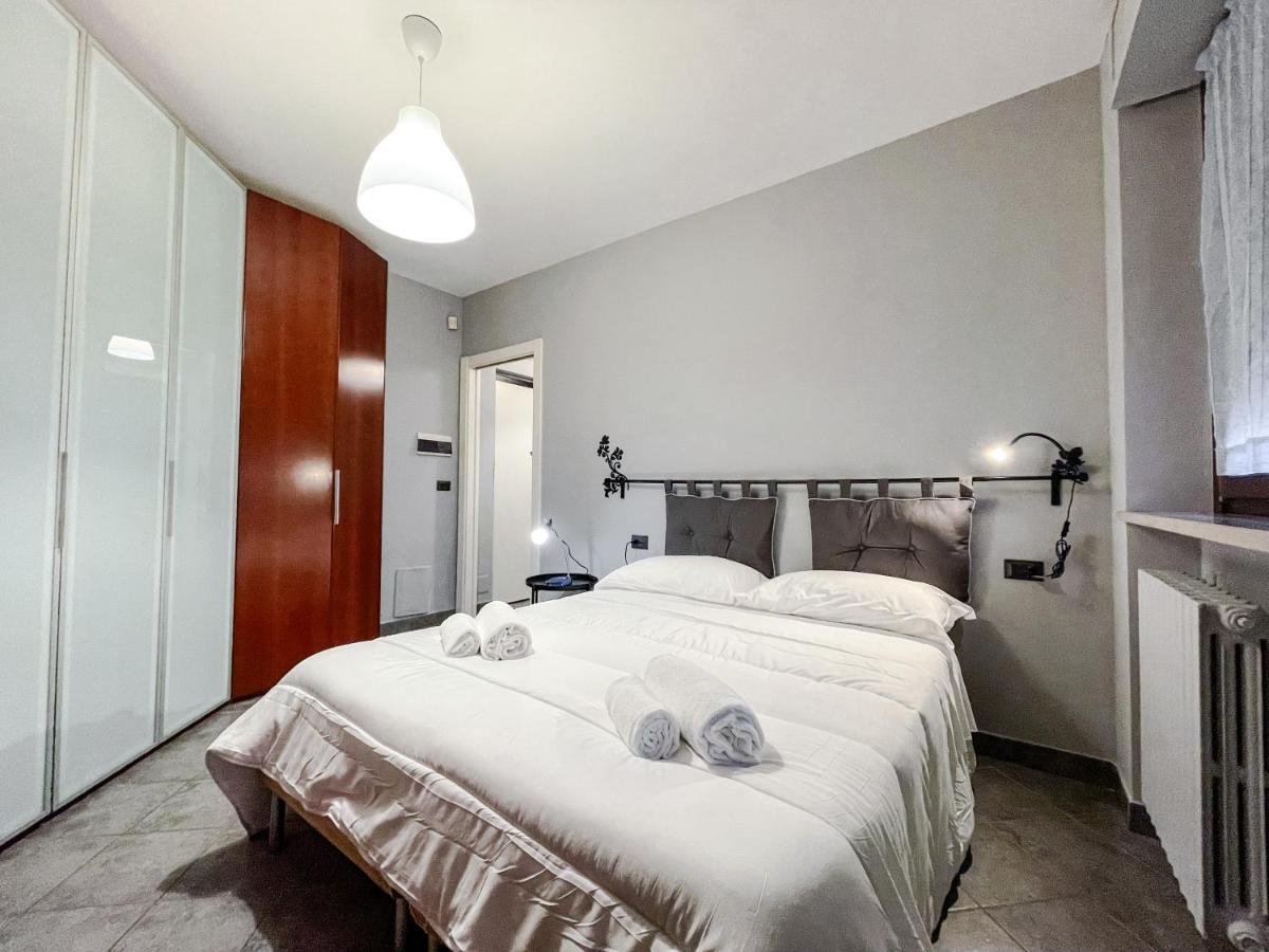 Myhouse Inn Fermata Paradiso - Affitti Brevi Italia Колленьо Екстер'єр фото