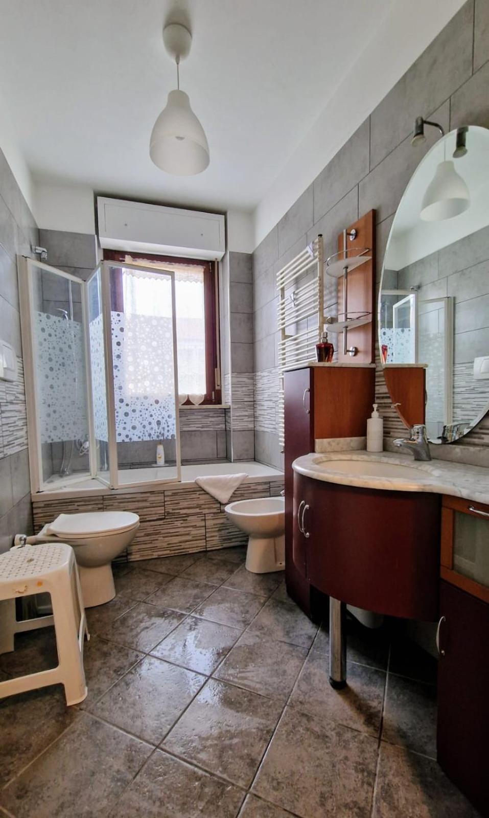 Myhouse Inn Fermata Paradiso - Affitti Brevi Italia Колленьо Екстер'єр фото
